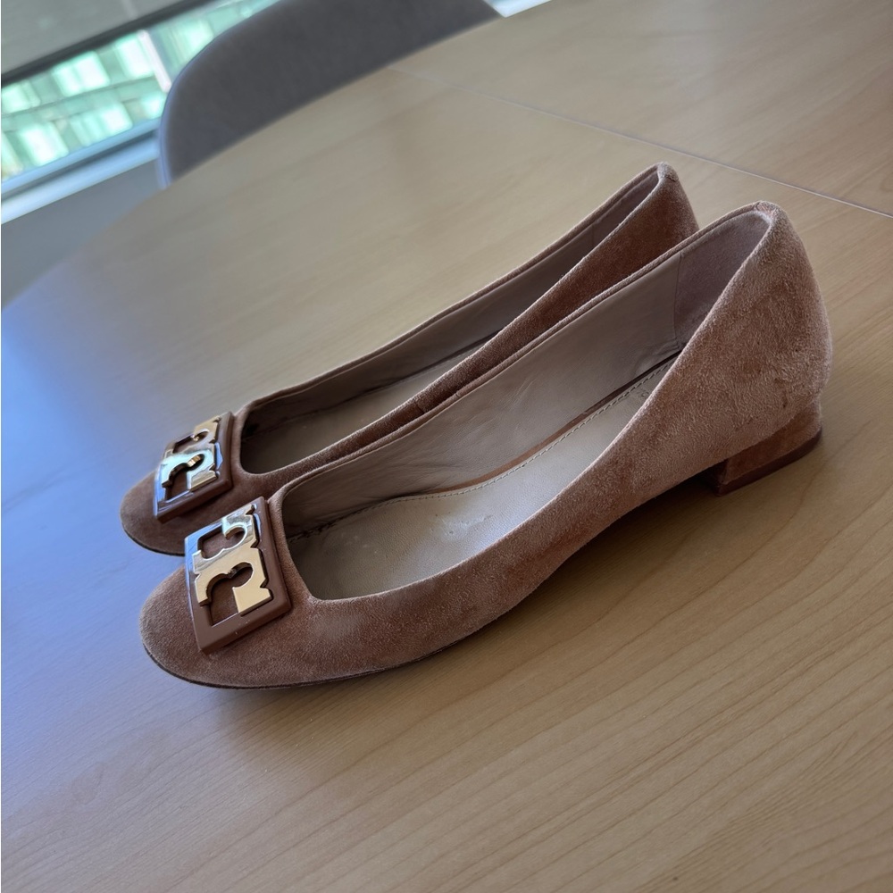 Tory Burch Tan Suede Flats